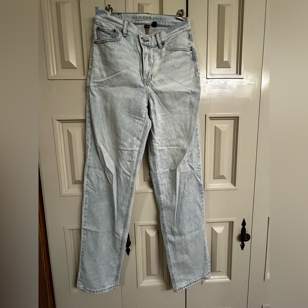 American Eagle Outfitters Light Blue Denim Jeans